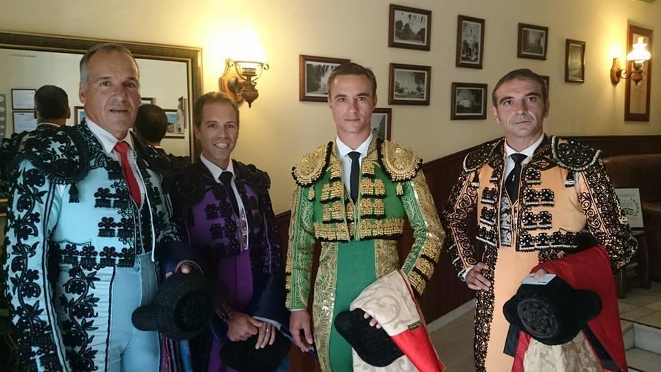 Hostal La Colonia Marbella Luaran gambar