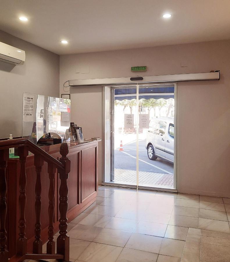 Hostal La Colonia Marbella Luaran gambar