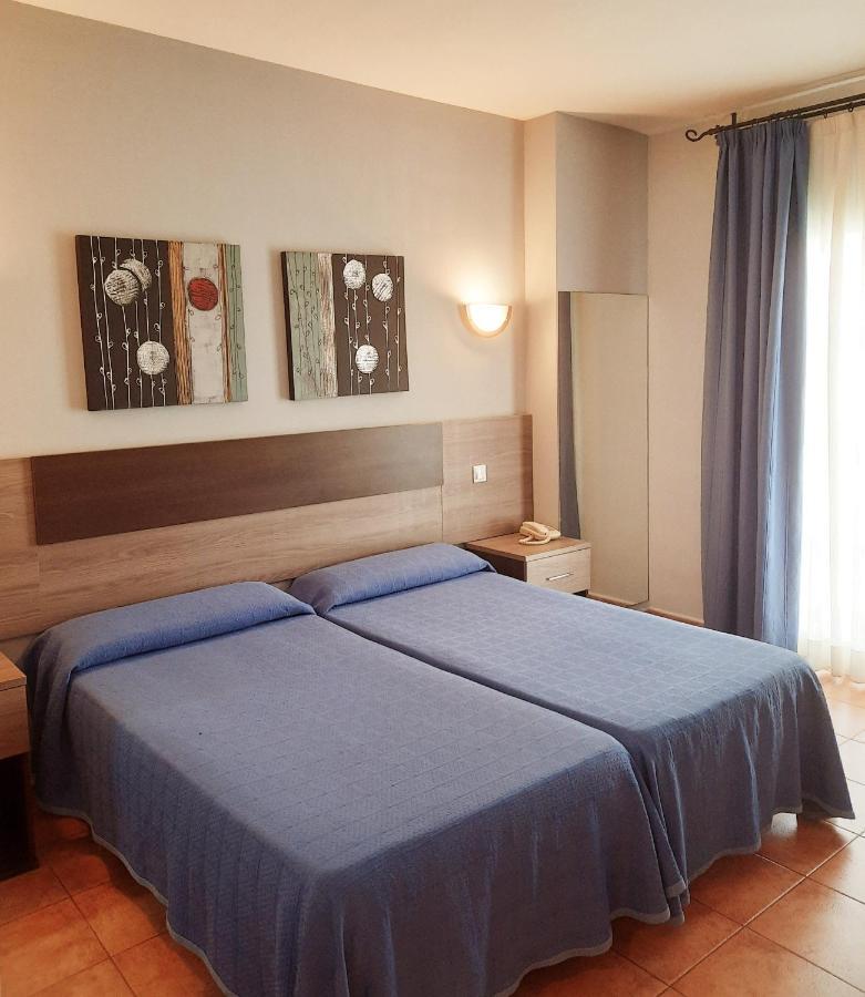 Hostal La Colonia Marbella Luaran gambar
