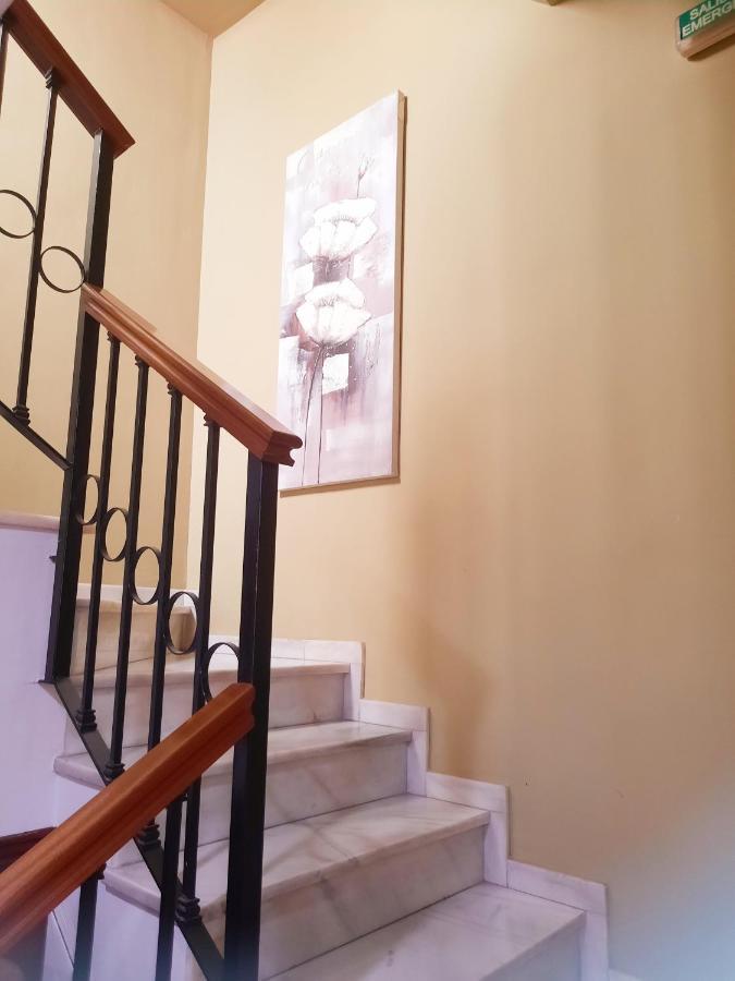Hostal La Colonia Marbella Luaran gambar