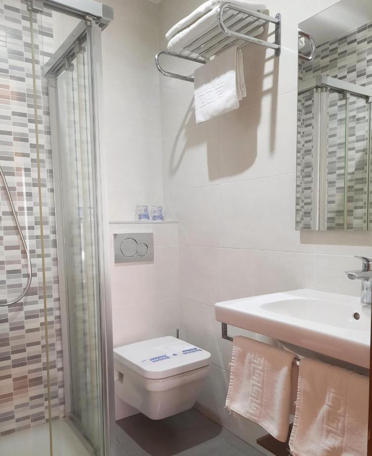 Hostal La Colonia Marbella Luaran gambar